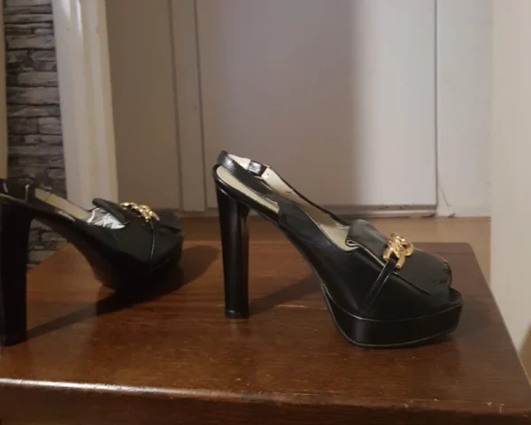 Black high heels Purse
